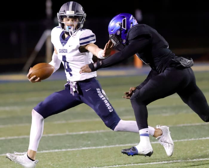 Photo of Cascia Hall's Cooper Lai (left) by Cooper Lai's Twitter page